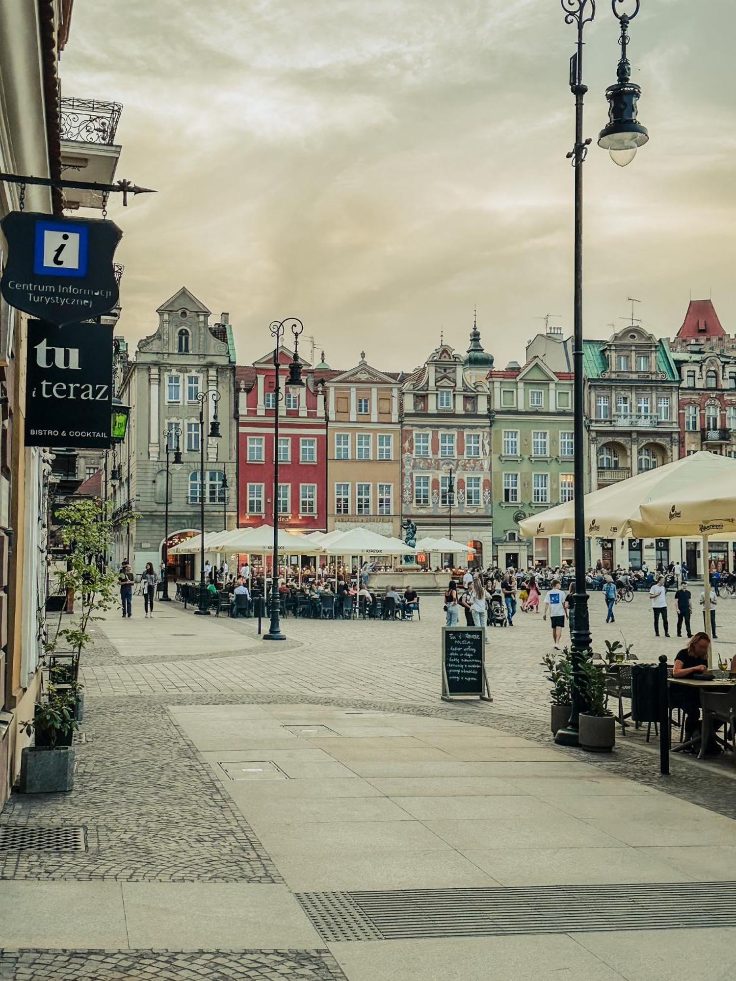 Old Town Centrum Residence Apartments Познан Екстериор снимка